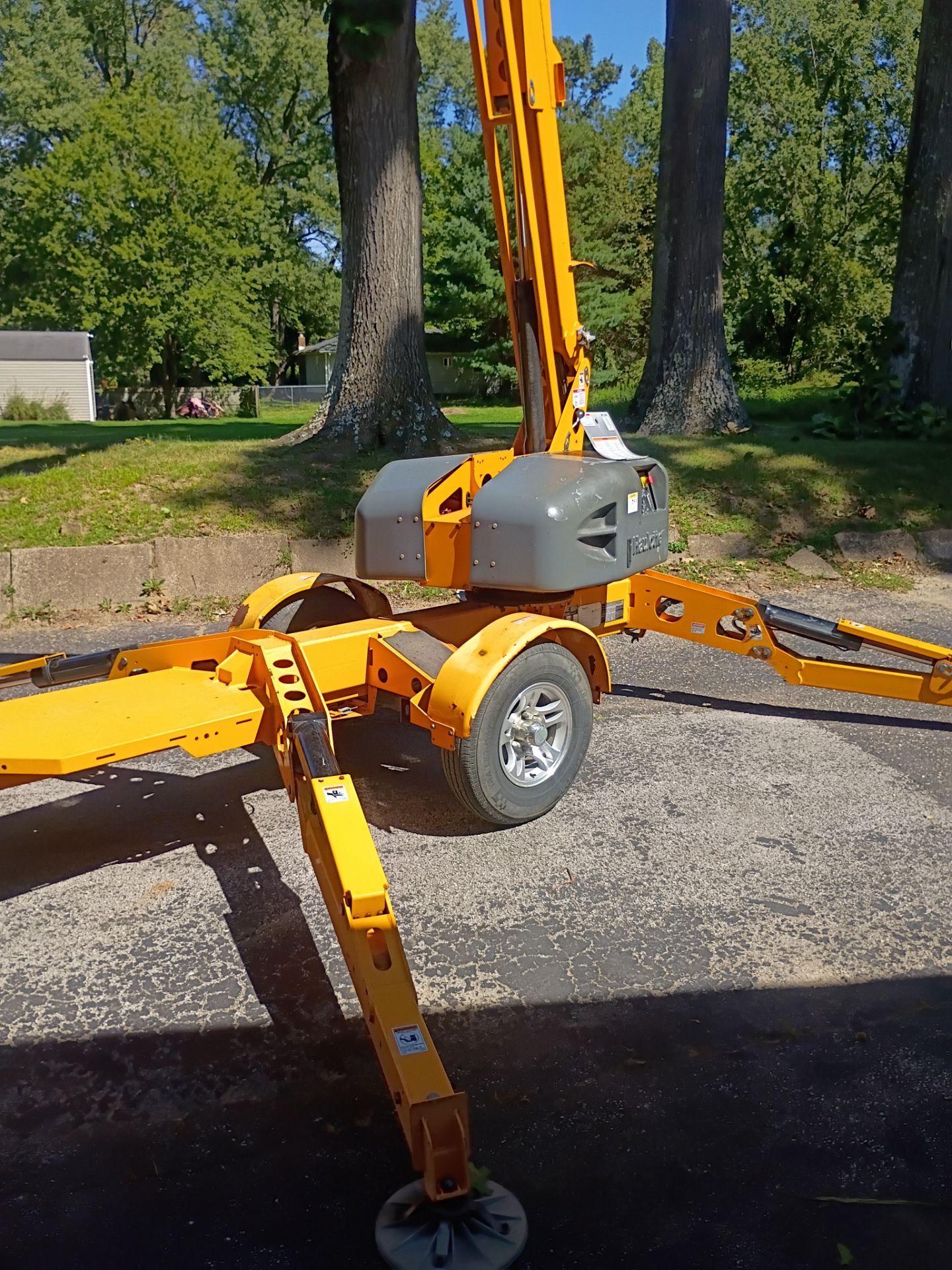 Tree Trimming & Tree Removal in Akron Ohio by Mike Jones & Sons Tree Service LLC 