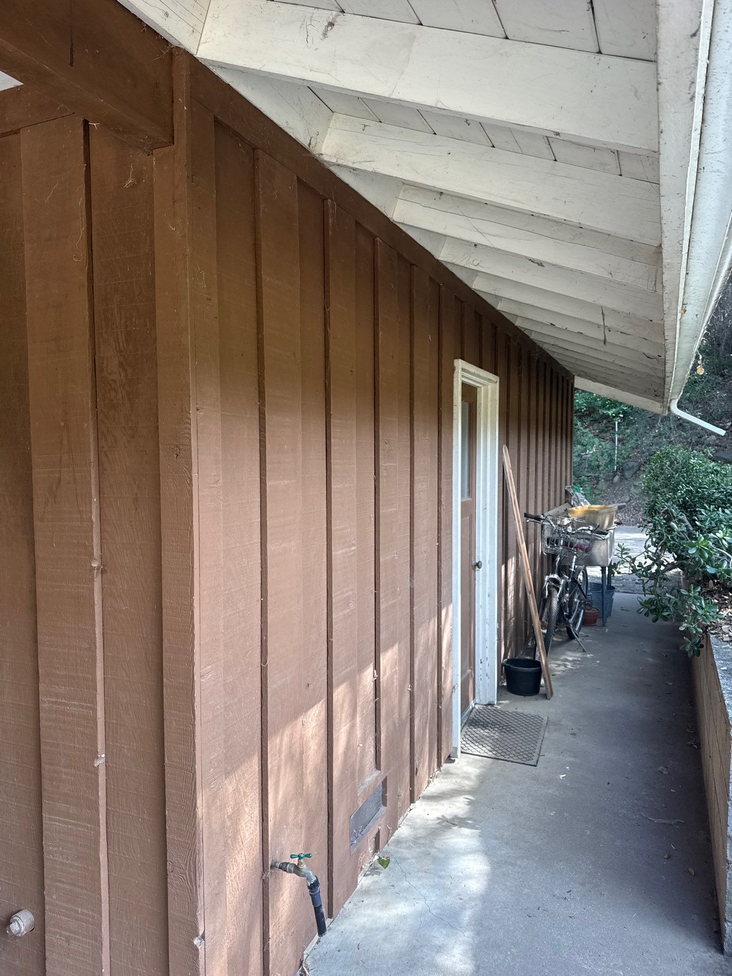 Jennifer's Exterior by Asis Painting Inc 