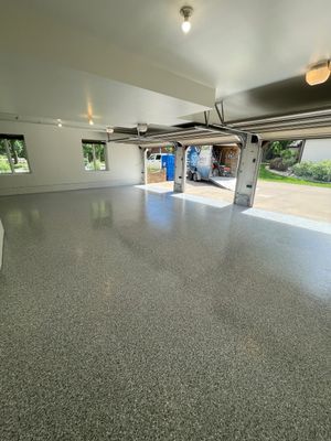 Gray Speckled Epoxy Garage Floor Coating in Sioux Falls
