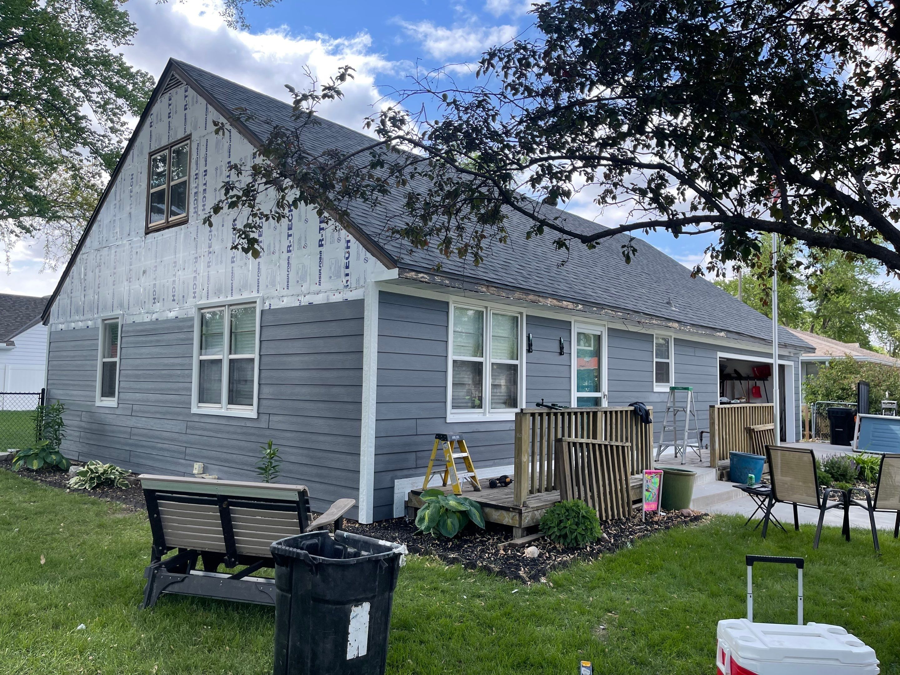 James Hardie by Lightning Exteriors