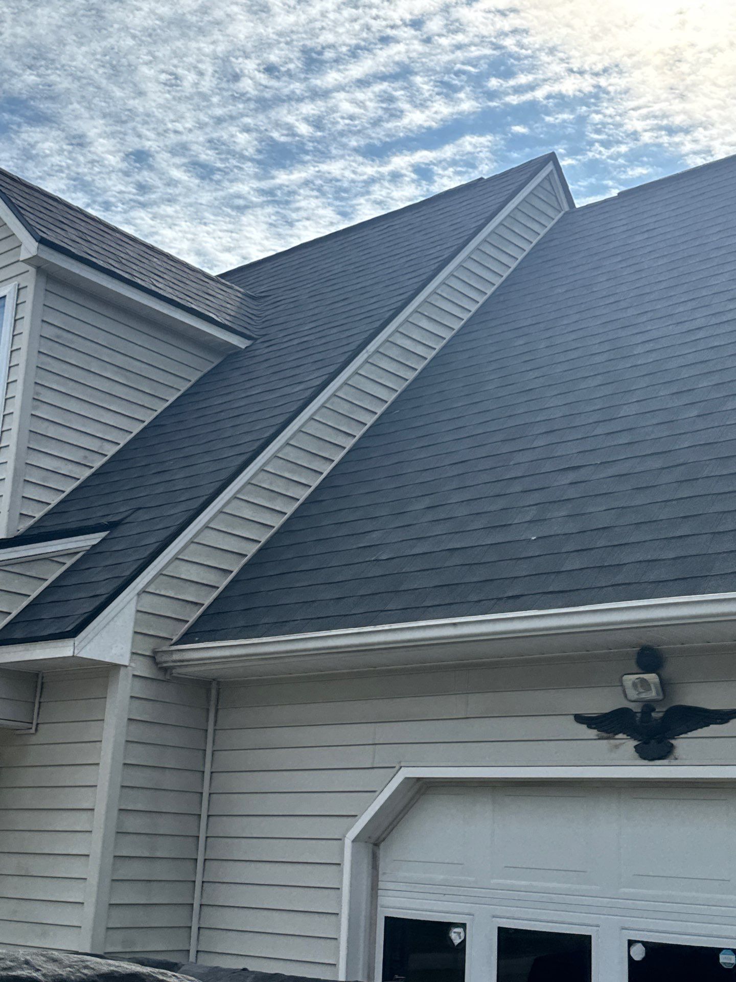 GAF HDZ - Charcoal by Linta Roofing Inc