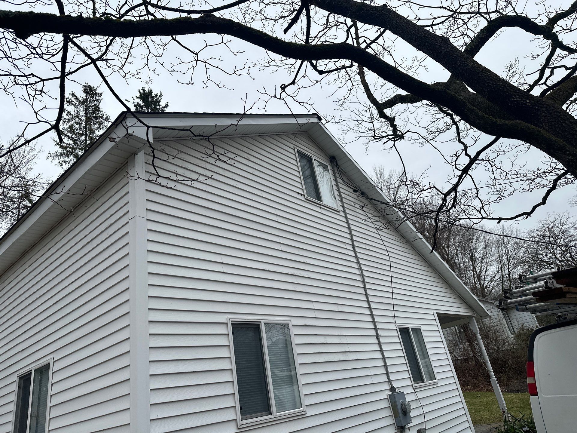 Happy Siding Customer in Highland NY  by roberts roofing