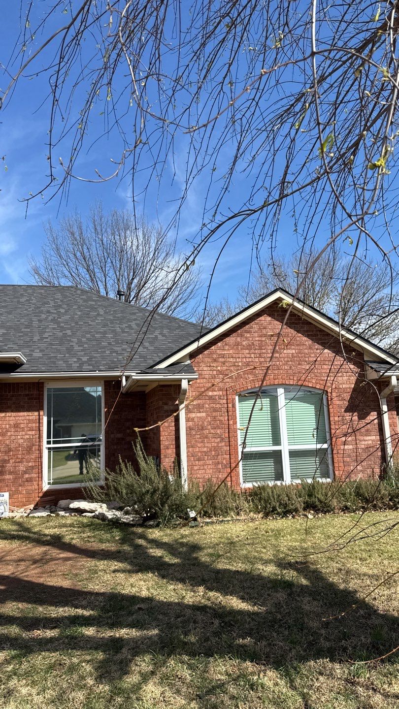 Owens Corning - Onyx Black by Frontline Roofing and Construction