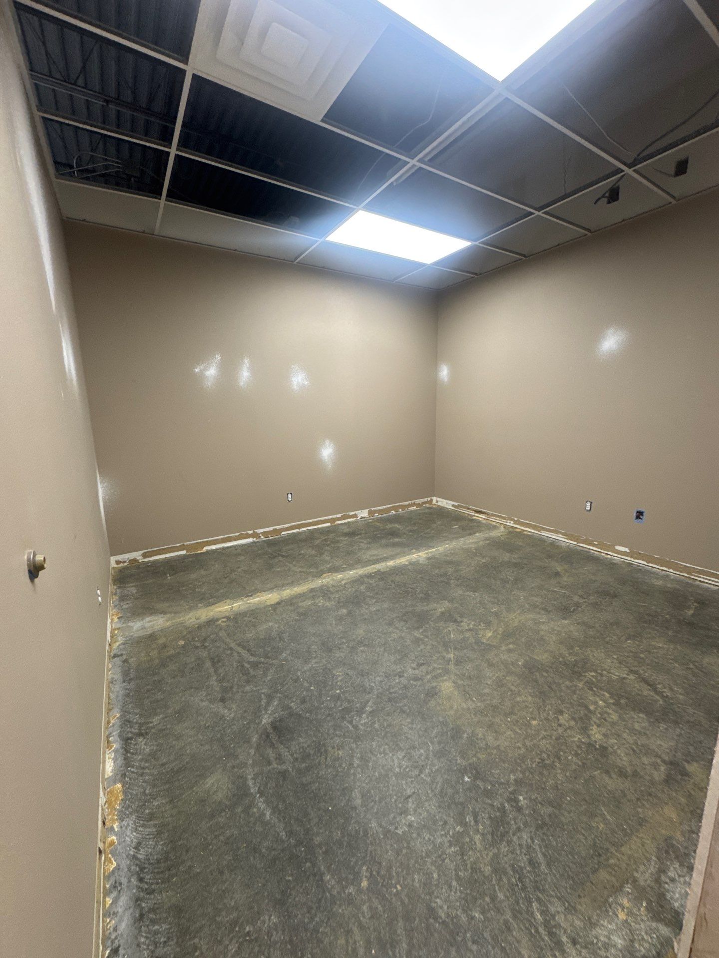Commercial Interior Repaint by Midwest Paint LLC