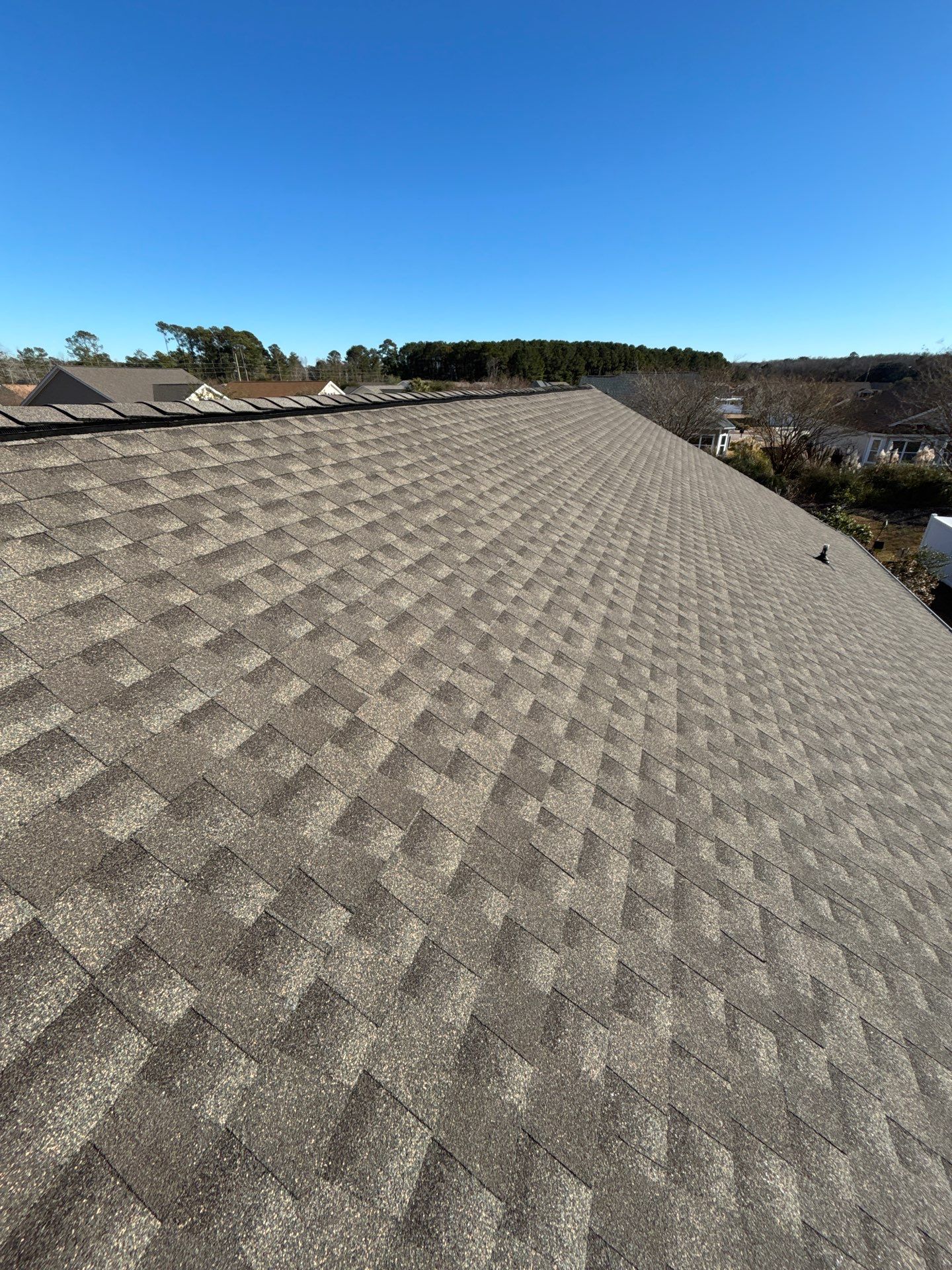GAF HDZ - Weathered Wood by Linta Roofing Inc