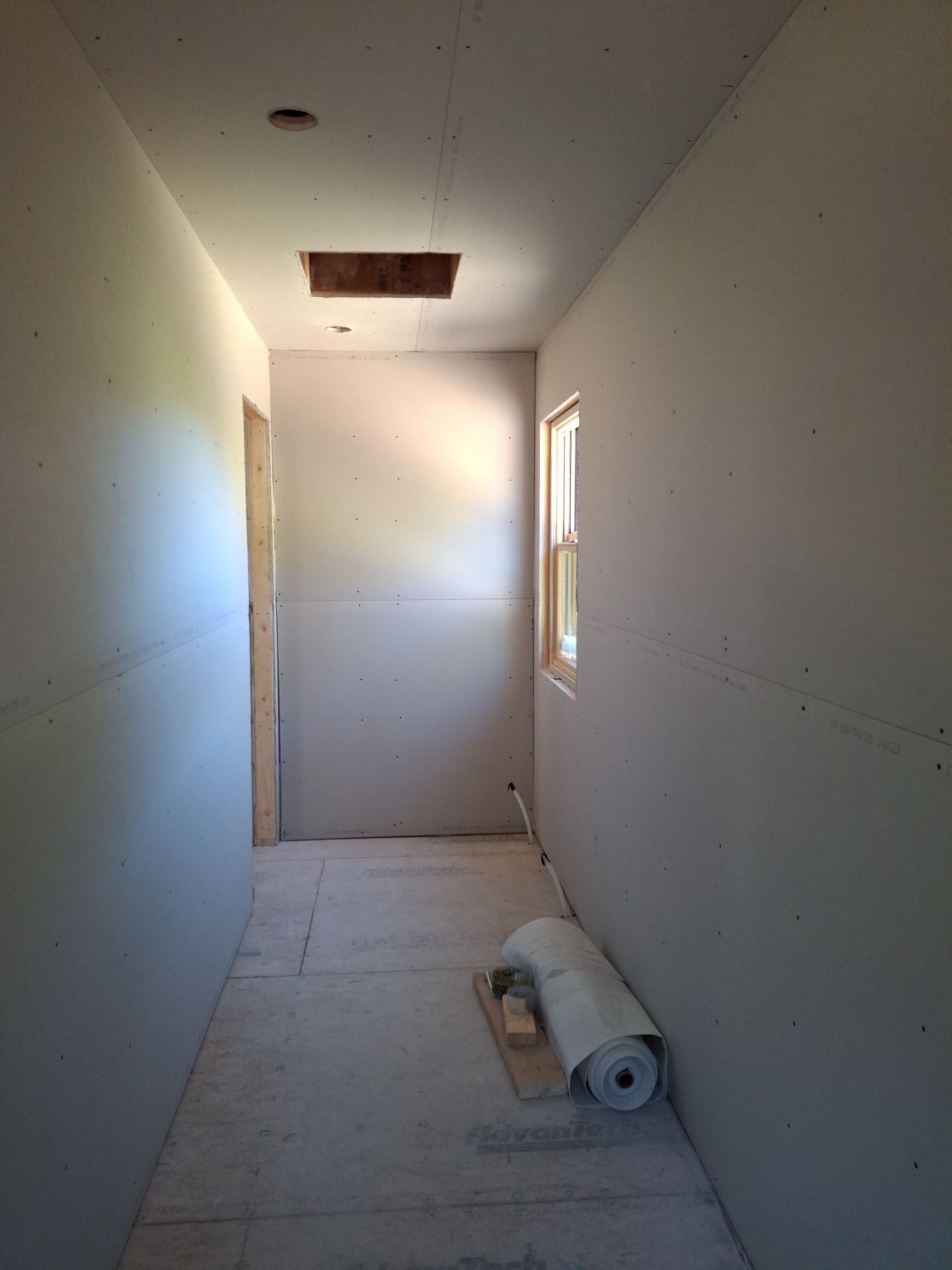 New construction Drywall  by Big Pine Panting Inc