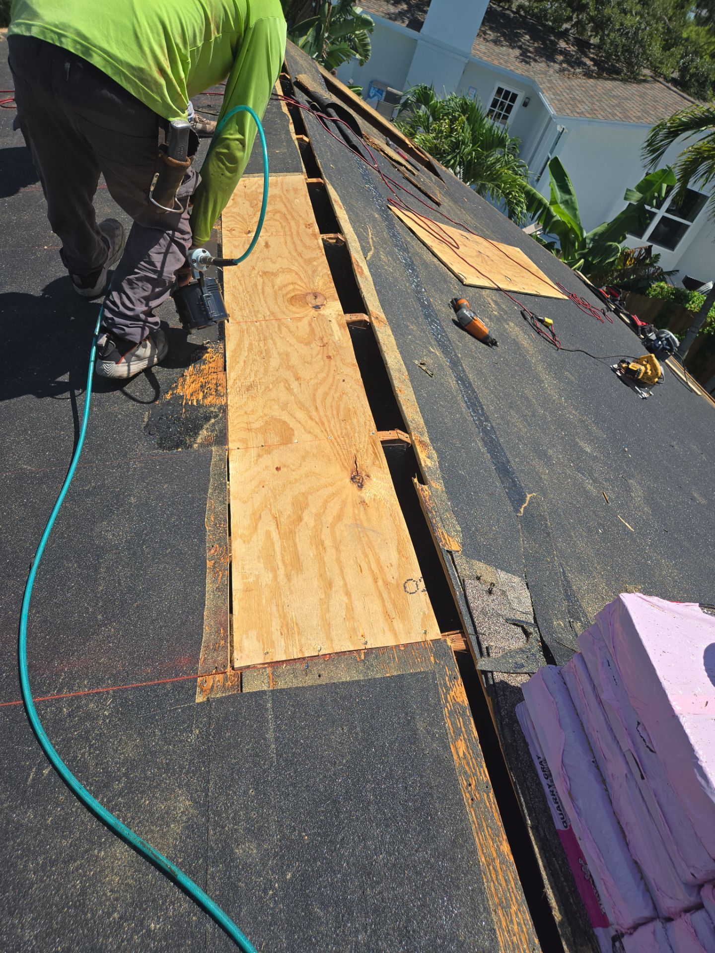 Project in Seminole 33776 by Mitchell Roofing Company LLC