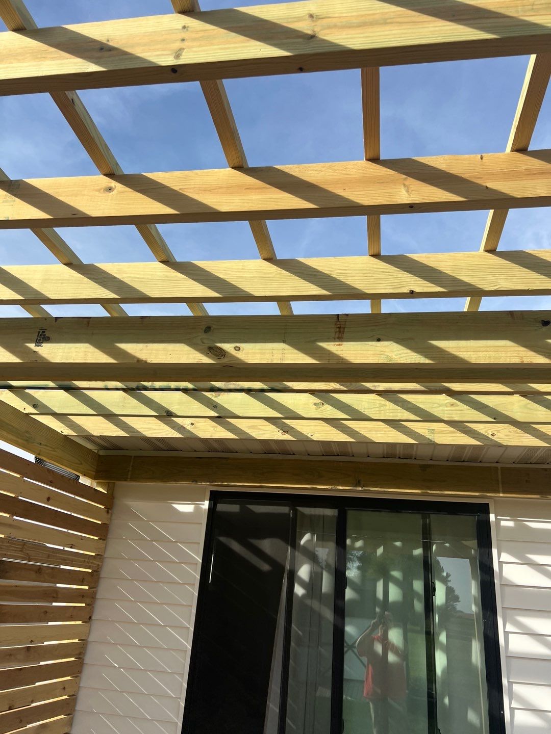 Deck Stained  by Cutting edge painting 