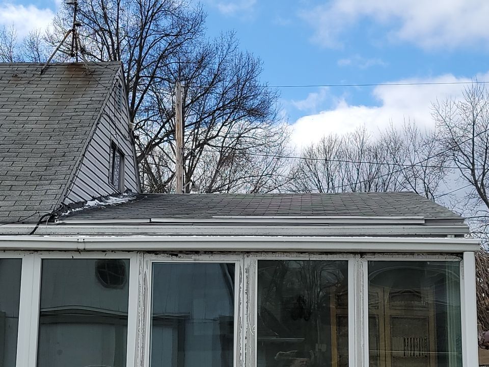 ATLAS PINNACLE COLOR: COASTAL GRANITE DRIP EDGE: WHITE by Eagle Eye Roofing