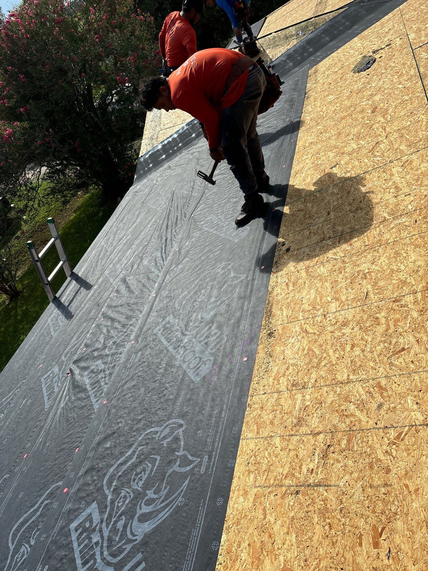 Residential Roofing Installation using Owen's Corning Duration (Lifetime) Shingles by Roof Repair Company