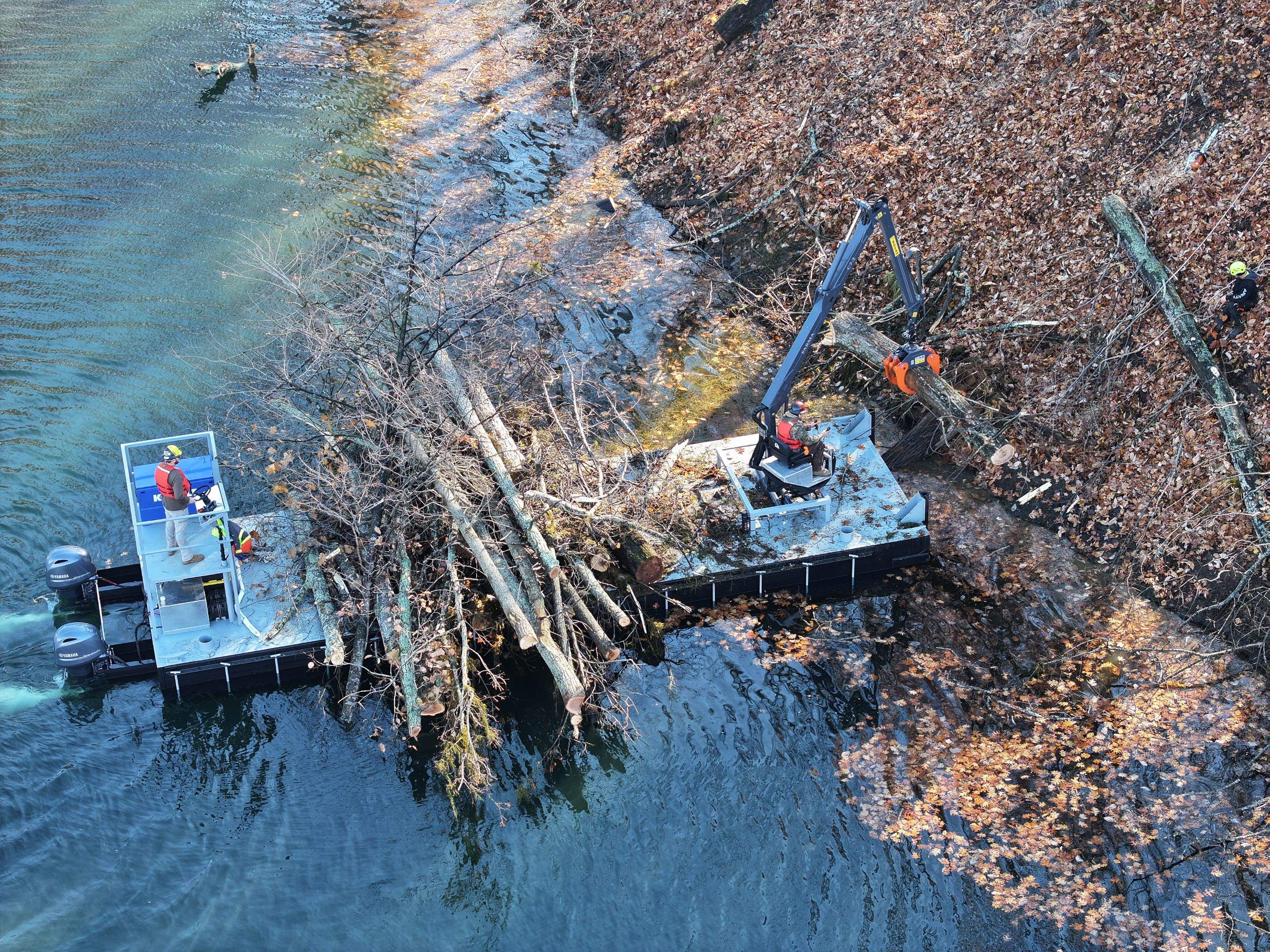 Custom Grapple Barges by MTM Enterprises