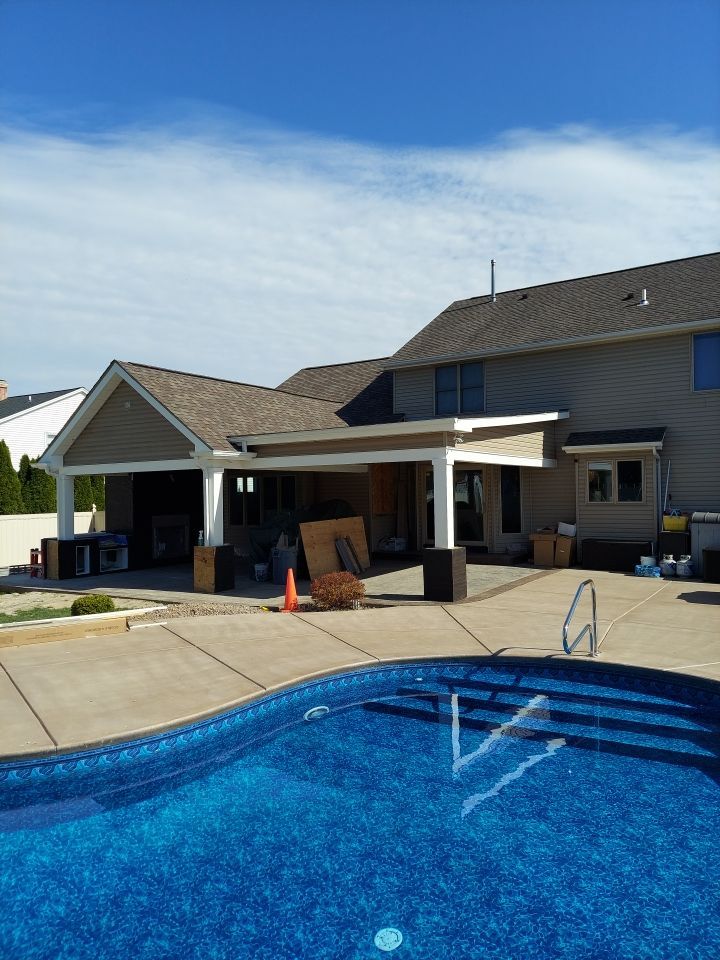 Outdoor Living Addition by Ivy Lea Construction