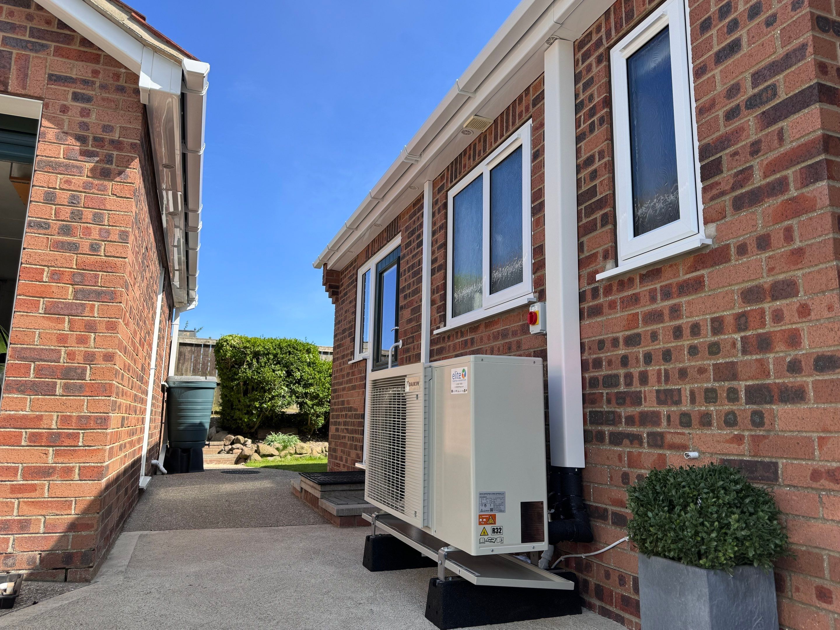 🌿🔥 Detail-Driven Renewable Heating by Elite Services Group Ltd