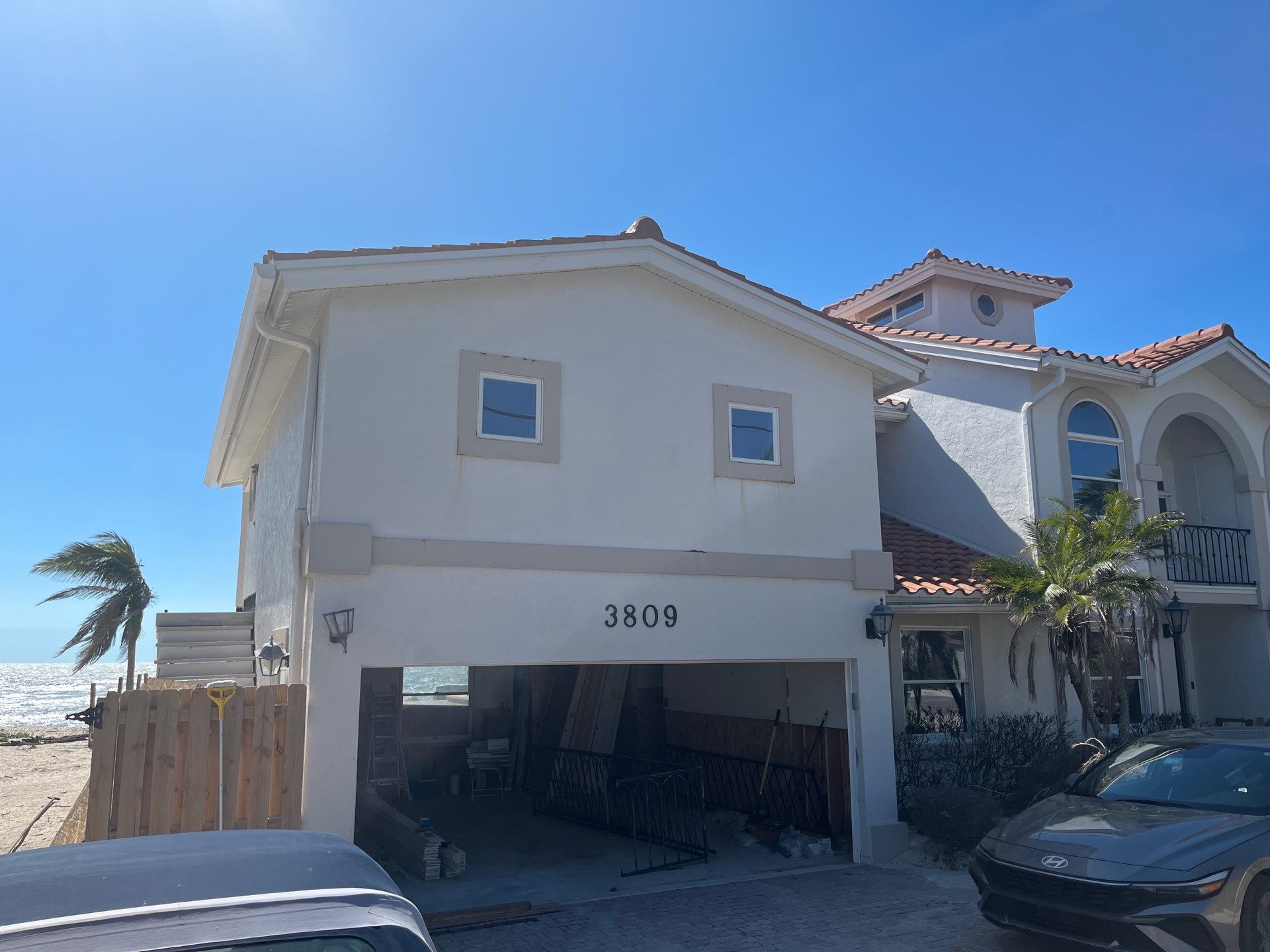 White Soffit and Fascia Upgrade in Nokomis FL by Gutter Professors