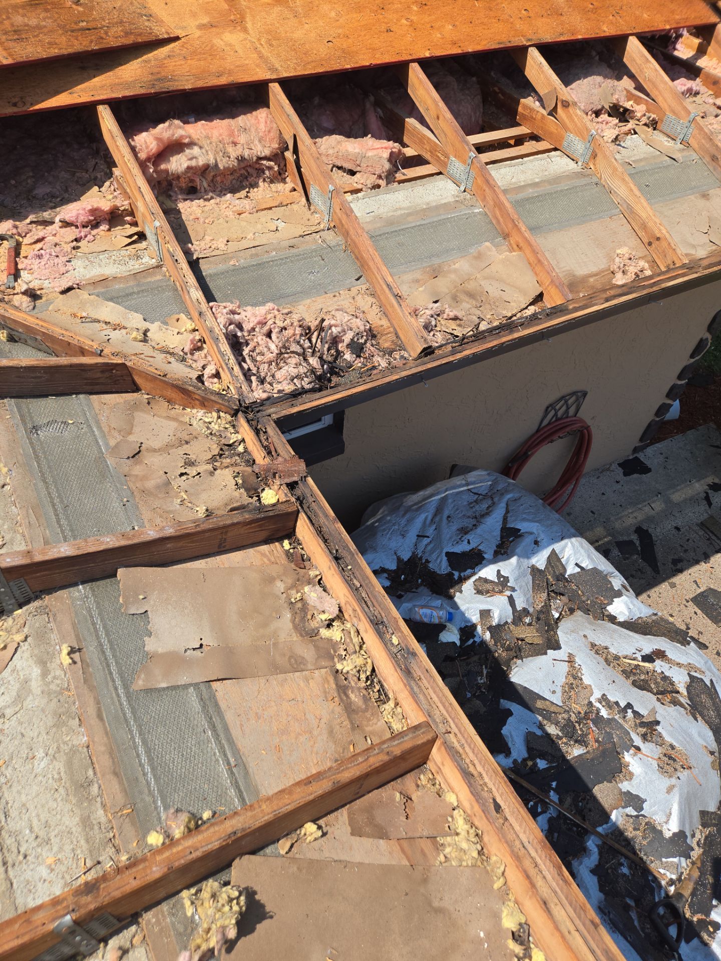 Project in St. Petersburg 33712 by Mitchell Roofing Company LLC 