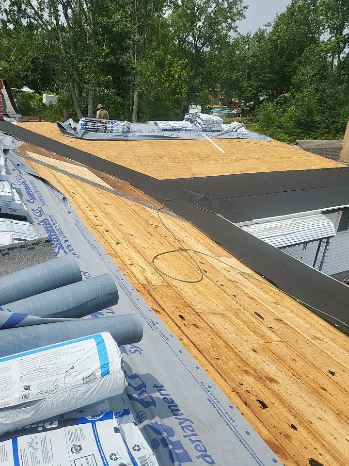 ATLAS PINNACLE COLOR: SUMMER STORM by Eagle Eye Roofing