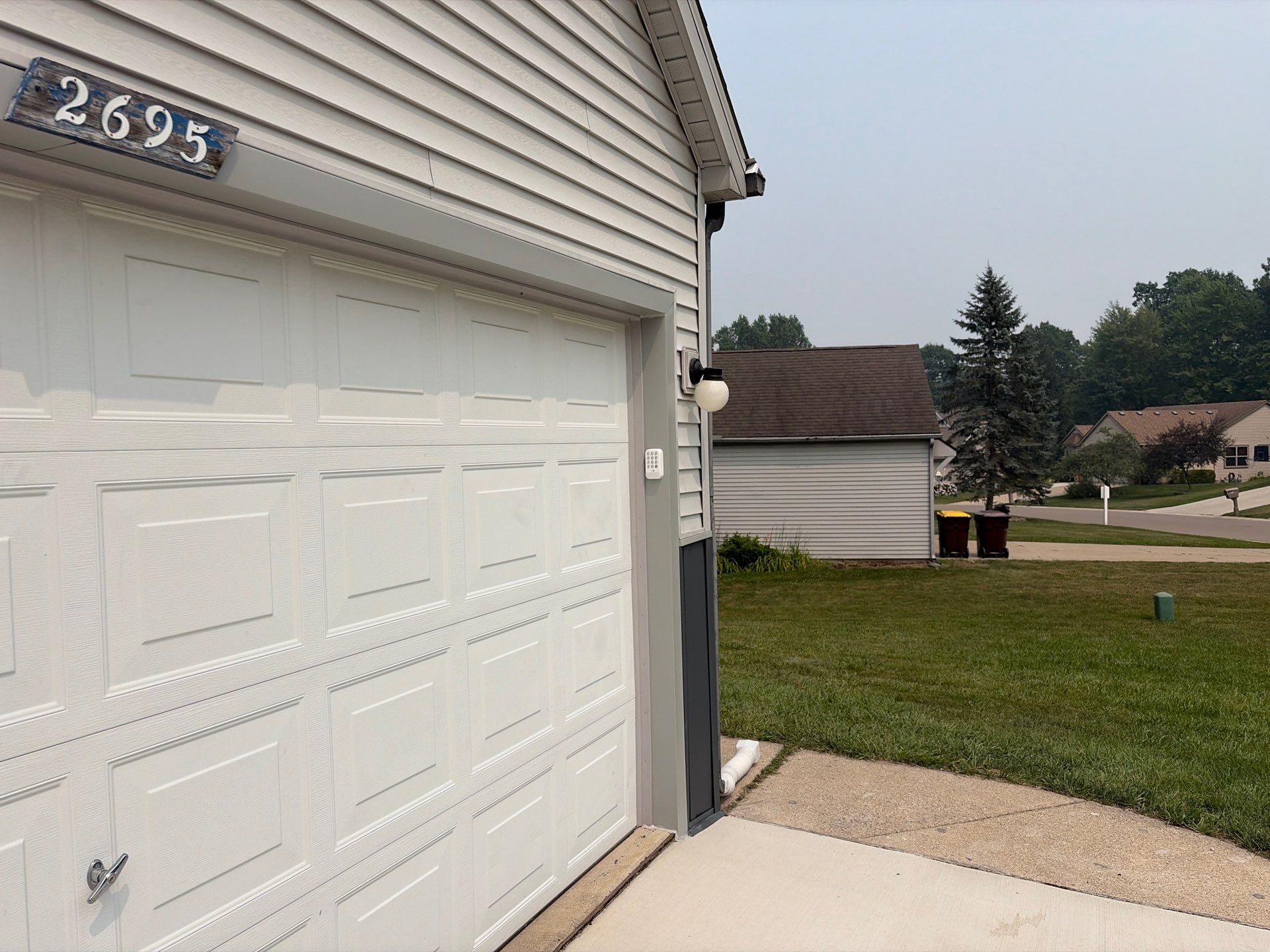 Siding Replacement using Wood Grain by 180 Contractors