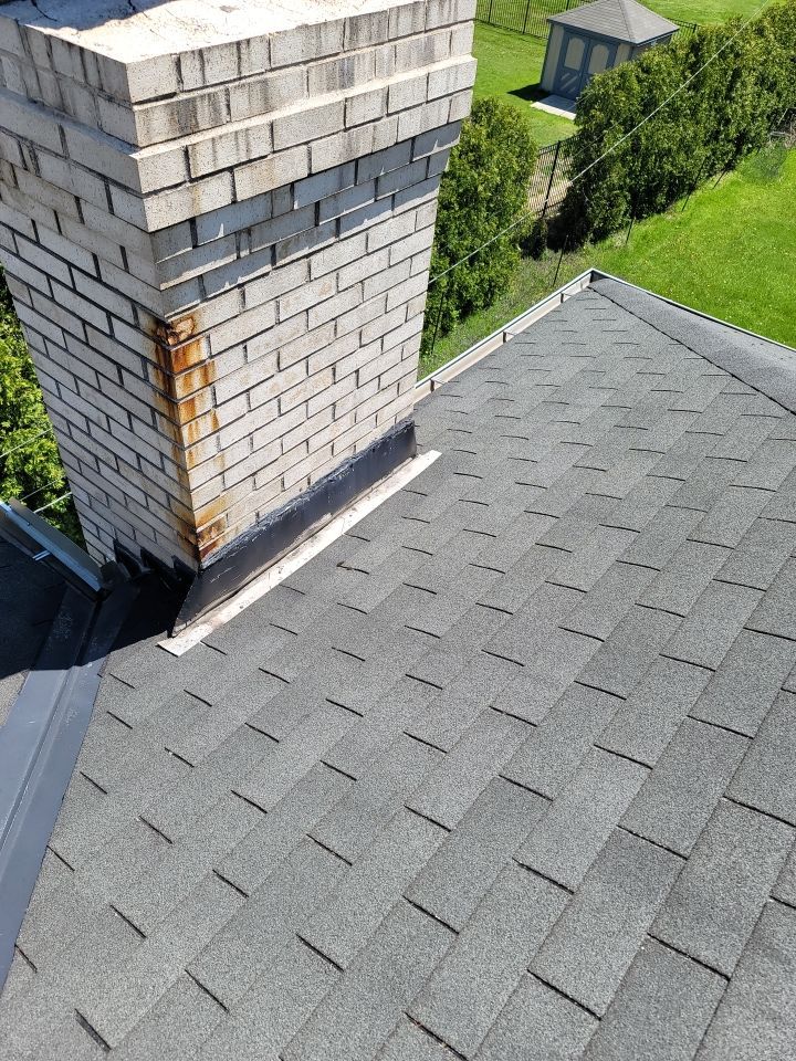 ATLAS PINNACLE COLOR: SUMMER STORM DRIP EDGE: WHITE by Eagle Eye Roofing