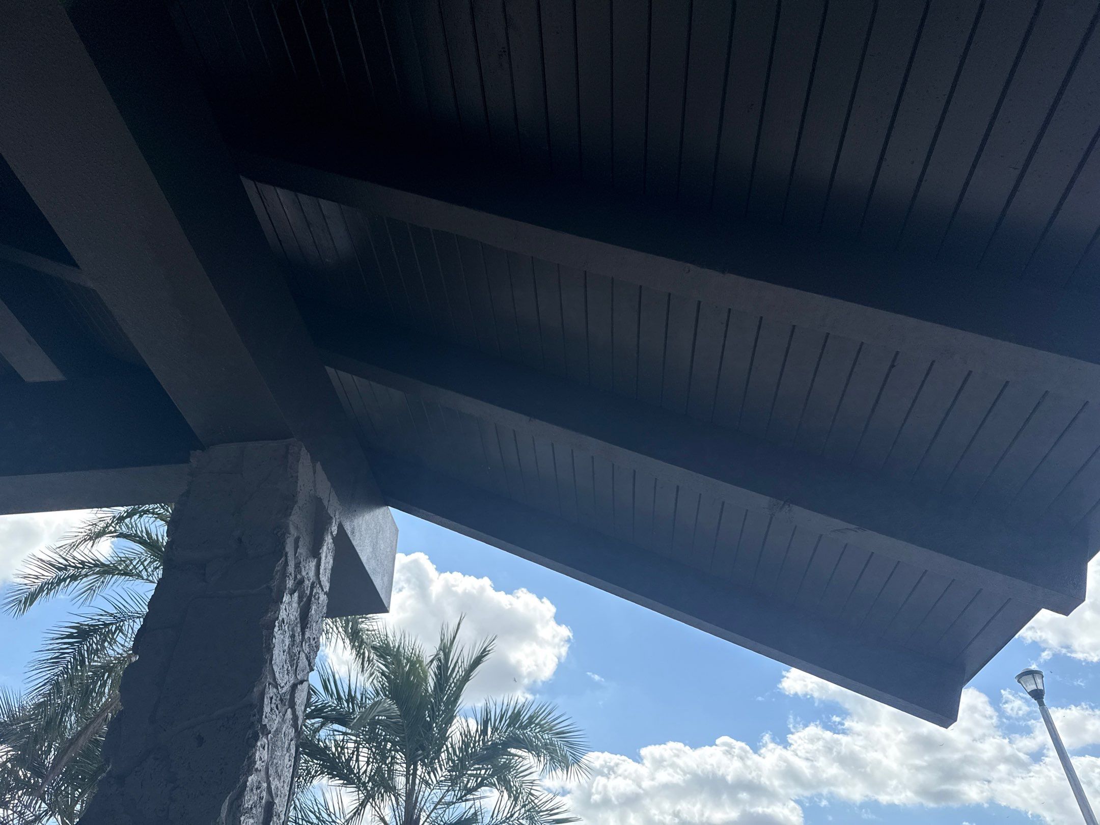 Commercial Entrance Cleaning at The Club at River Wilderness – Parrish, FL by Sunshine AquaWash