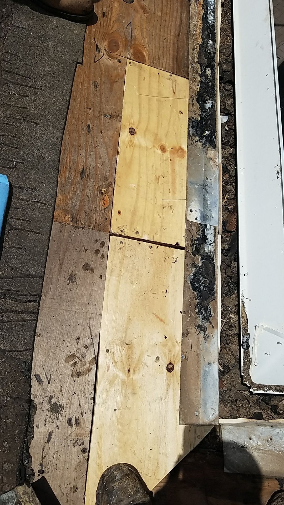 Concrete Tile Roof Repair using Concrete Roof Tile by Aastro Roofing
