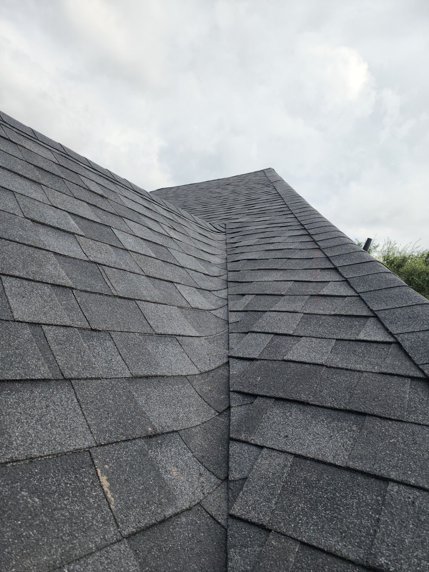 Residential Roofing Installation using Owen's Corning Duration (Lifetime) Shingles by Roof Repair Company
