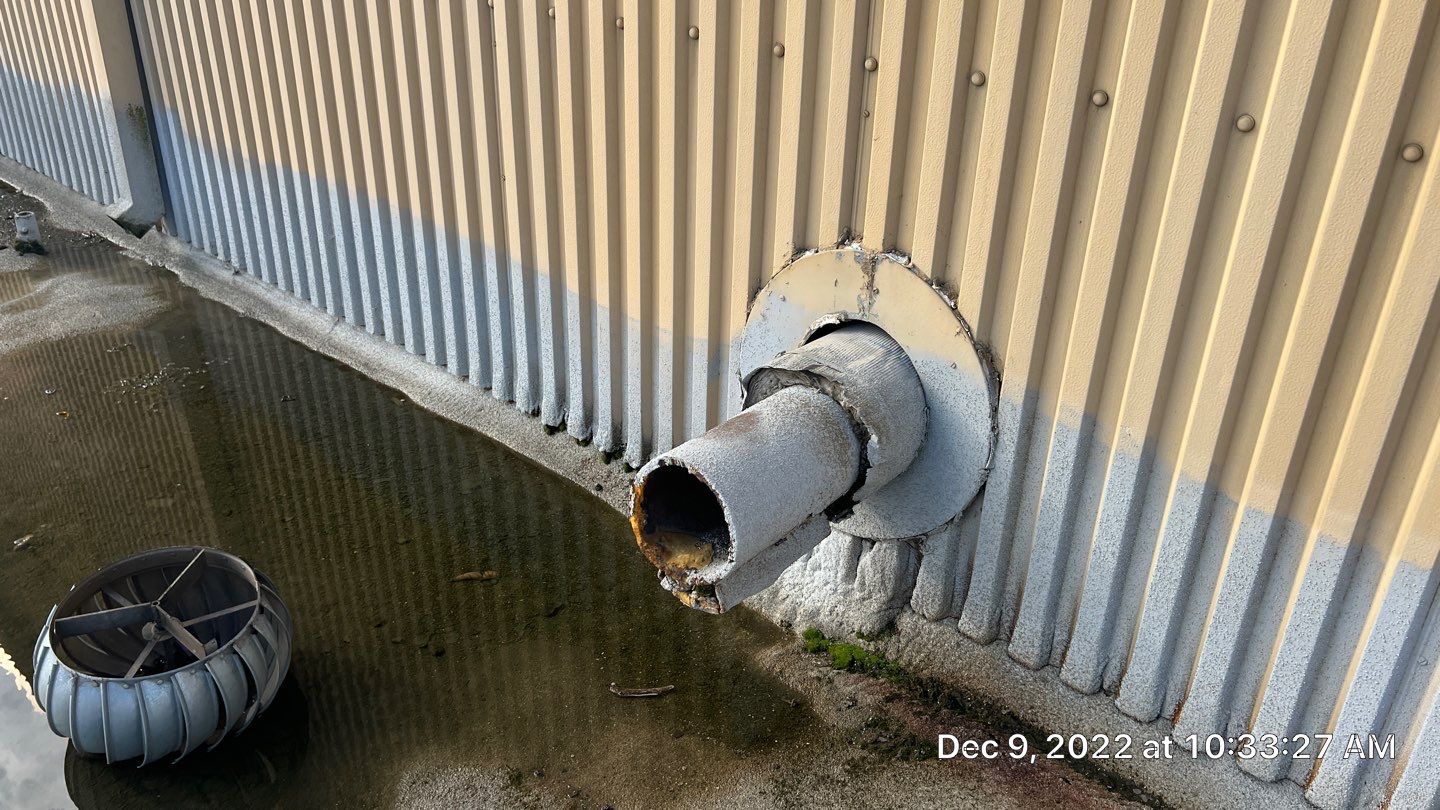 TPO single-ply roofing system using GAF by Straight Edge Roofing Inc