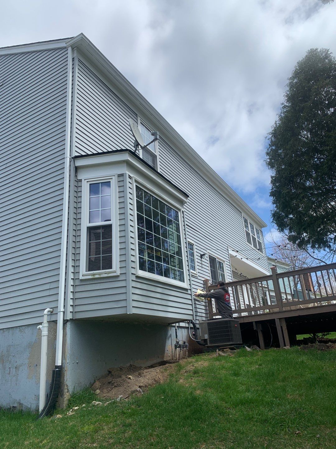 Siding Replacement using Certainteed Restoration Classic D4 Midnight Blue by 180 Contractors