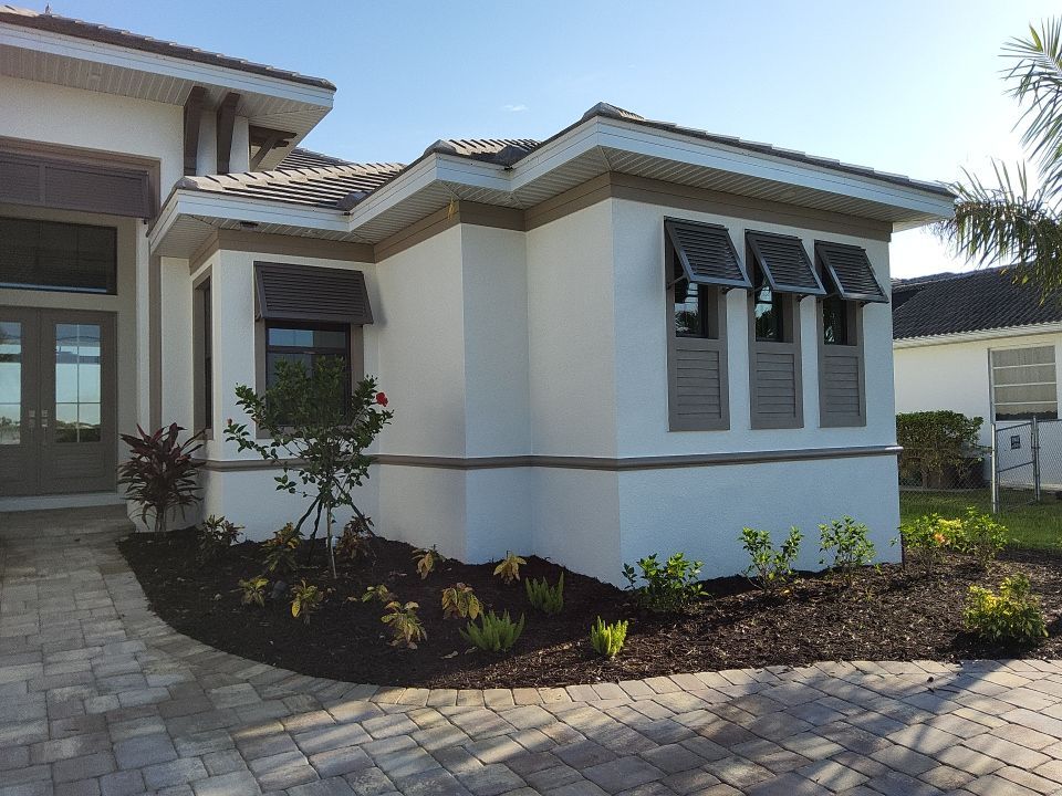 Seamless Aluminum Gutter Installation using 6 Inch Seamless Gutters in Cape Coral FL by Gutter Professors