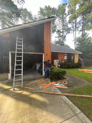 Siding, Roof & Windows