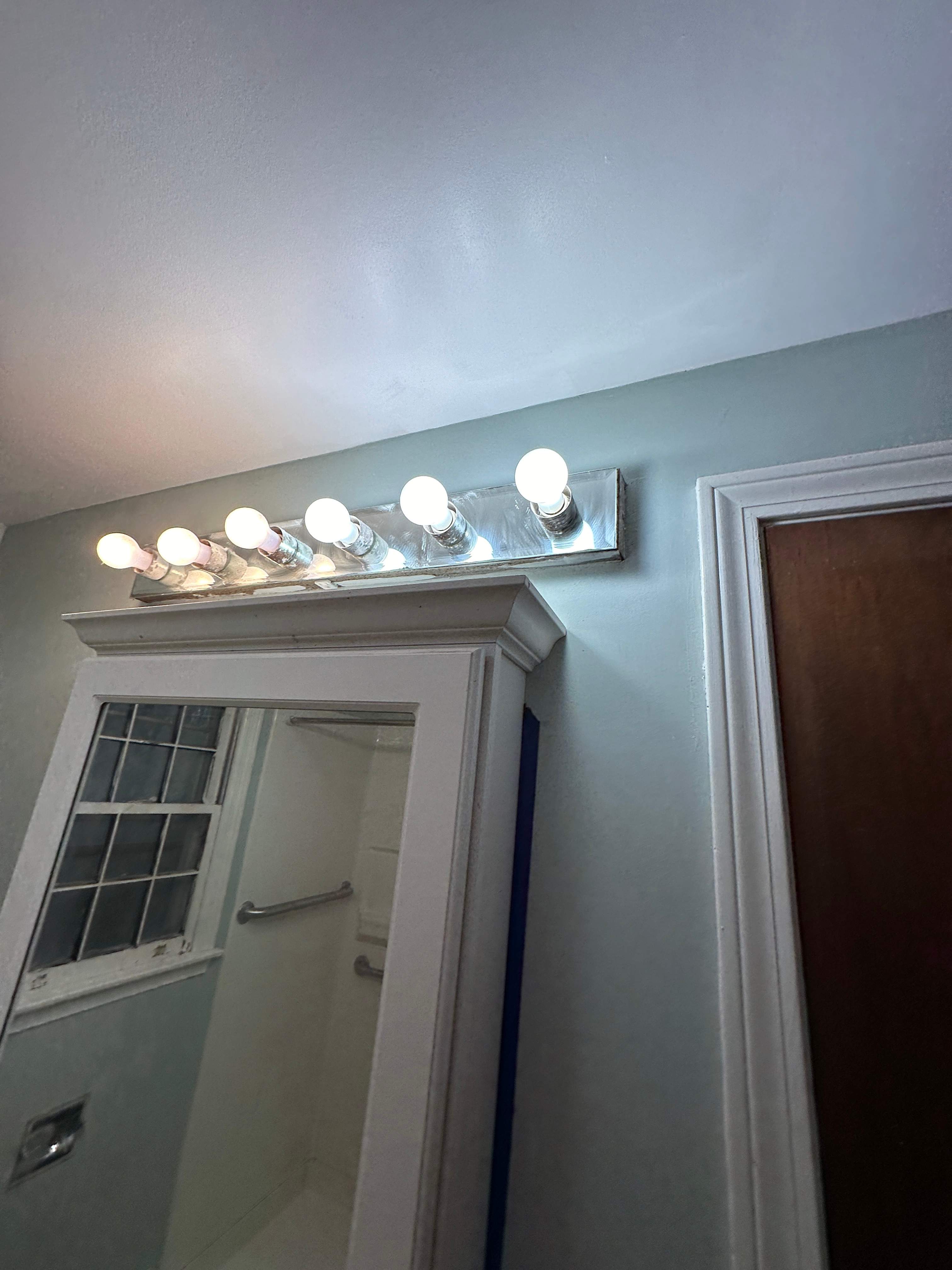 Bathroom Mold Remediation by Home Guarantee, LLC