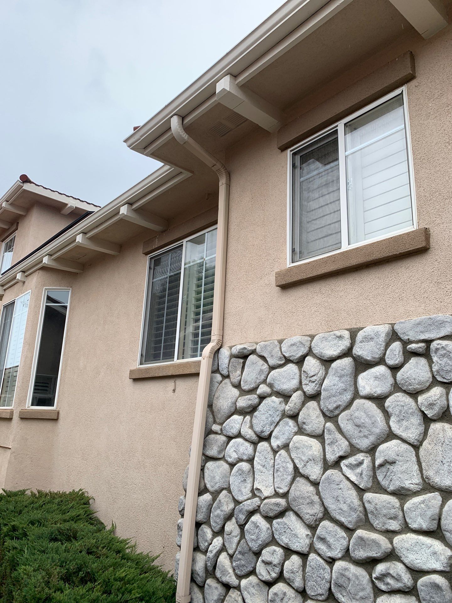Glass Upgrade using Thermally Improved, double pane glass by American Window Company