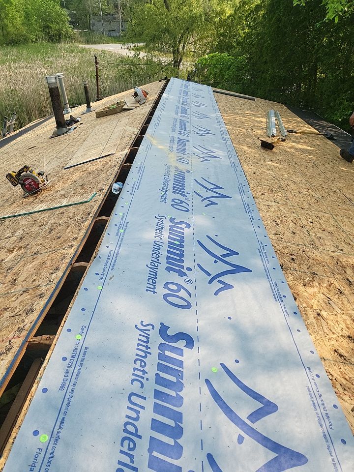 ATLAS PINNACLE COLOR: MORNING HARVEST by Eagle Eye Roofing