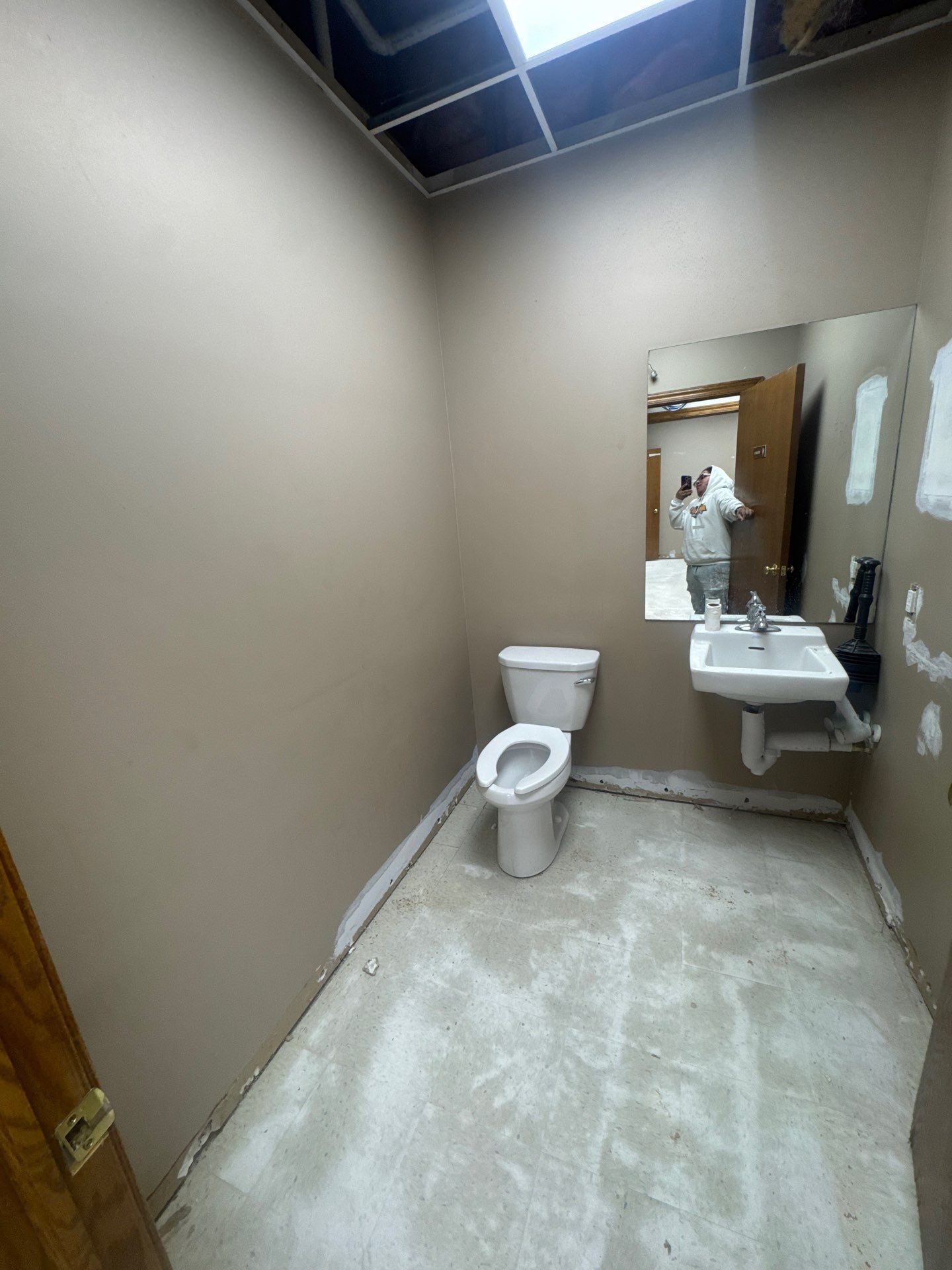 Commercial Interior Repaint by Midwest Paint LLC