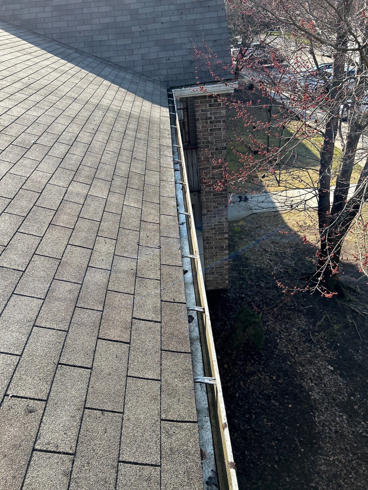 Commercial gutter cleaning Westland, MI after photo with clean gutters