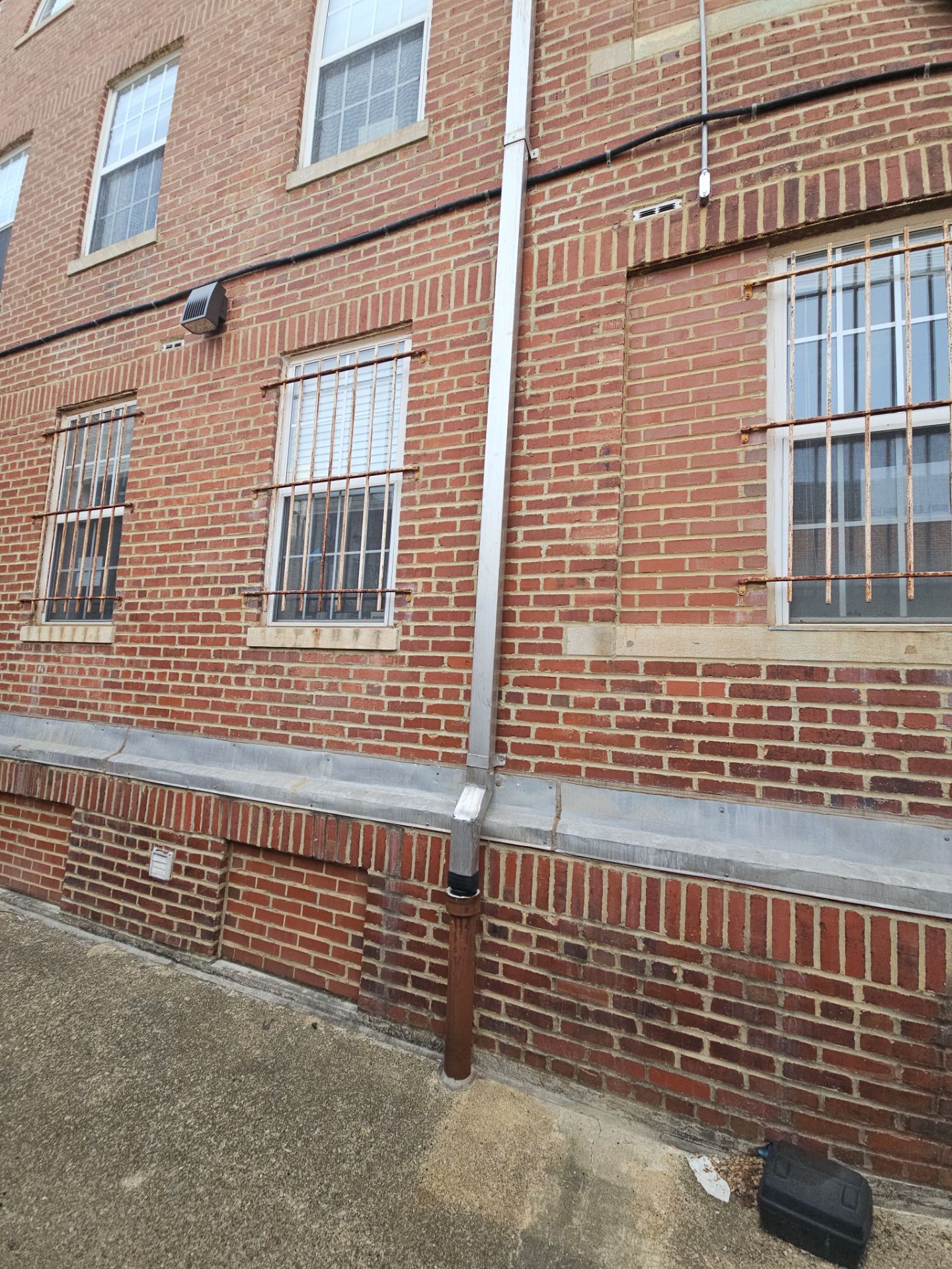 Window replacement using Provia EcoLite by Window Depot of Annapolis