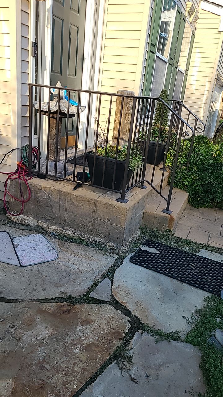 Dumfries: CertainTeed Landmark Pro Designer Shingles in Max Def Weathered Wood by RM Banning, Inc.