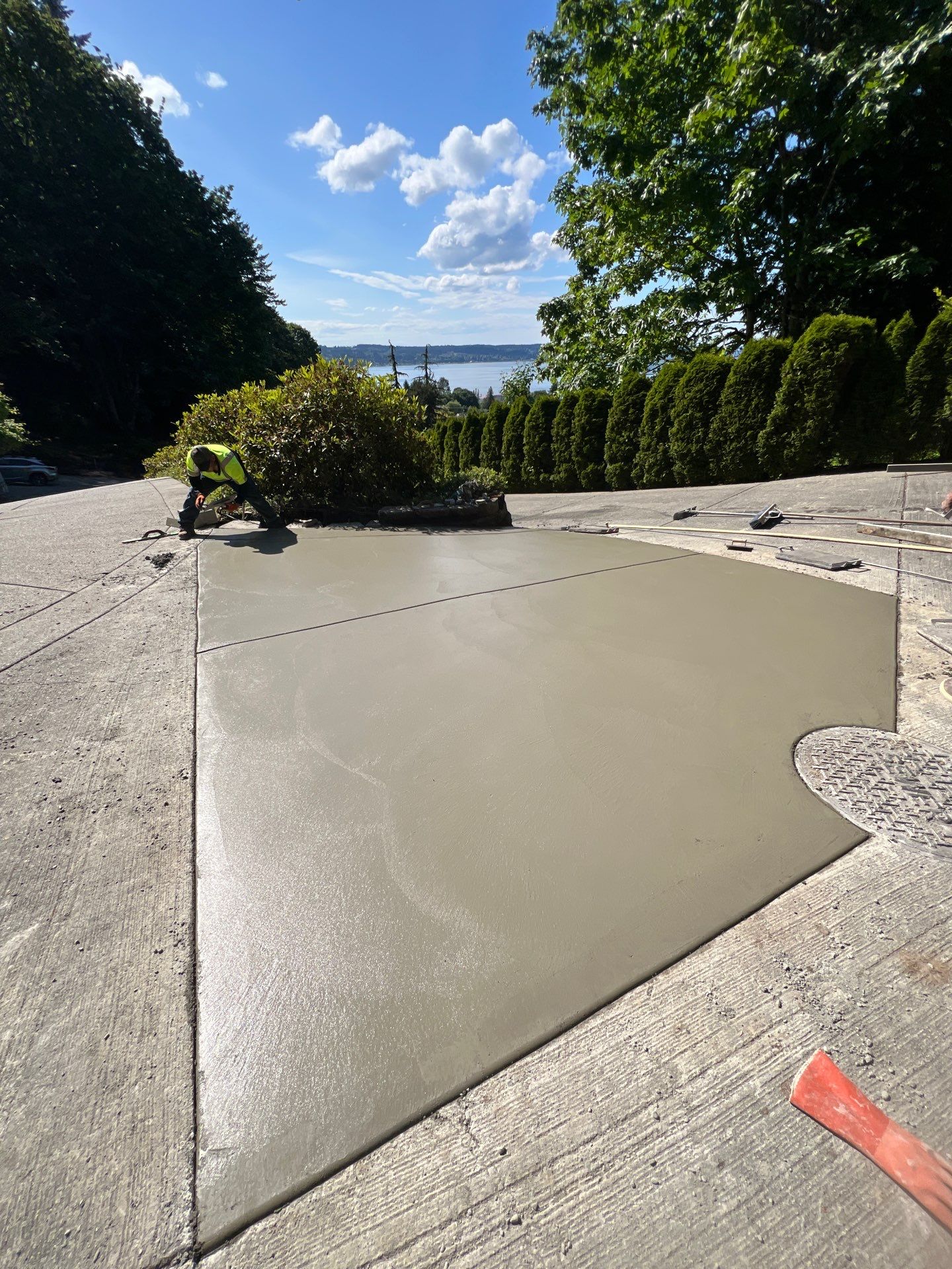 Concrete Driveway Patch Repair | Mukilteo  by Jireh Asphalt & Concrete Inc 