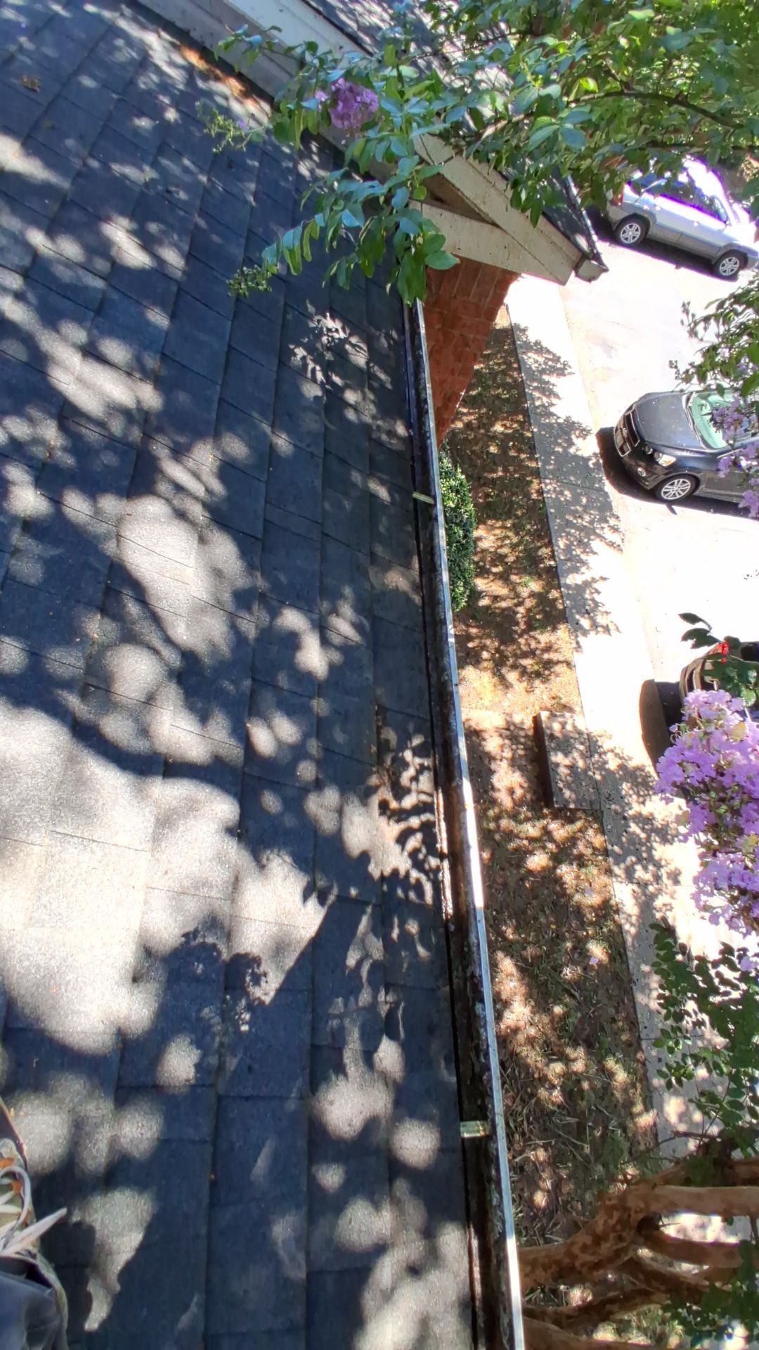 Commercial gutter cleaning Mooresville & Lake Norman, NC after photo with clean gutters