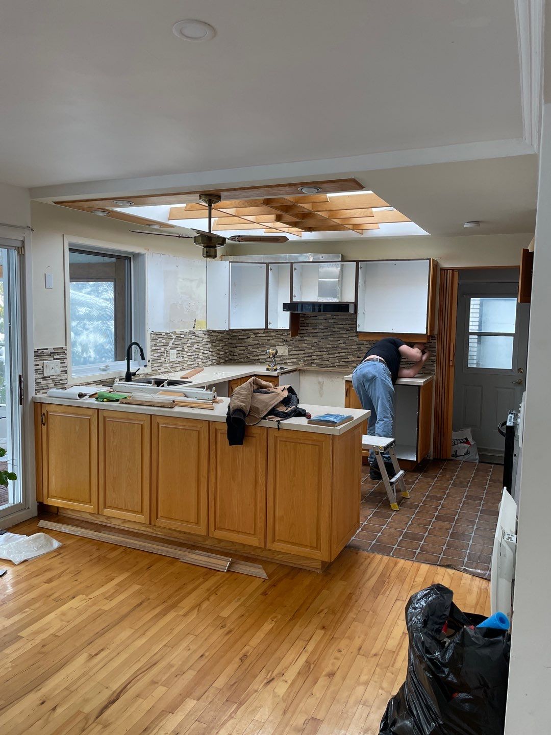 Full house renovation by Eco-Nature Construction Inc.