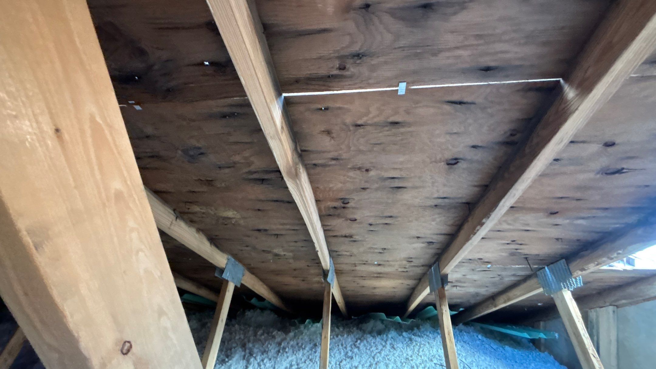 Roof Replacement using Owens Corning Williamsburg Grey by 180 Contractors