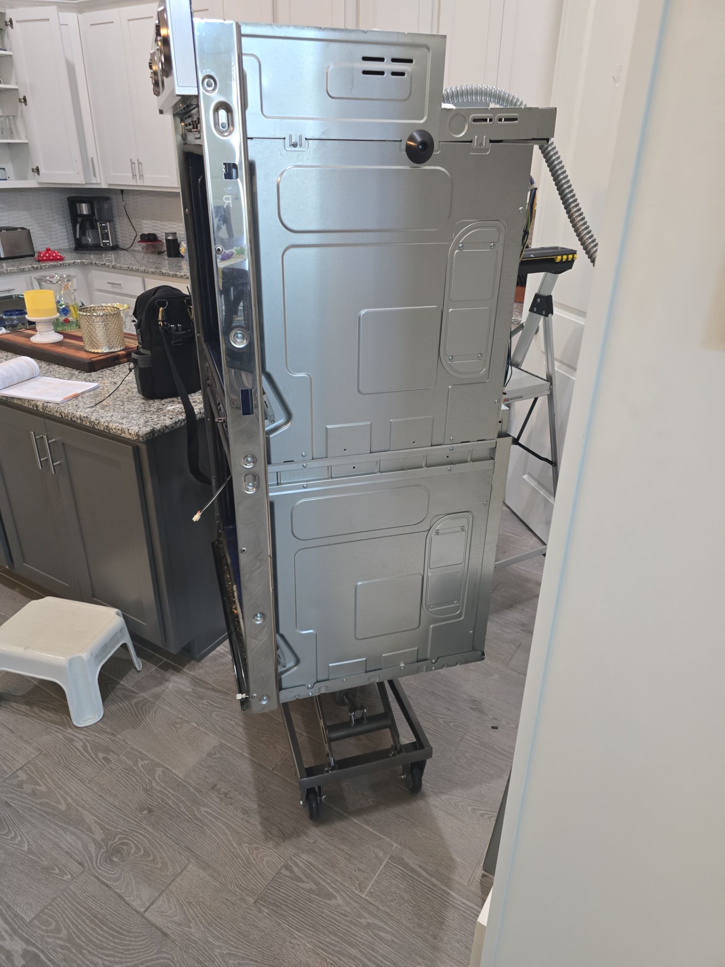 Self Clean Locked Door by AMB-WORKS APPLIANCE REPAIR