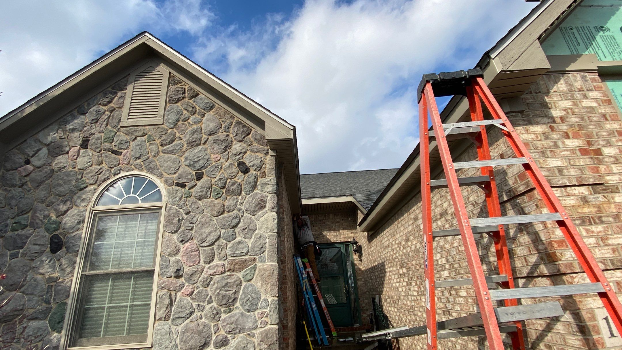Siding Replacement using Certainteed Monogram D5 by 180 Contractors