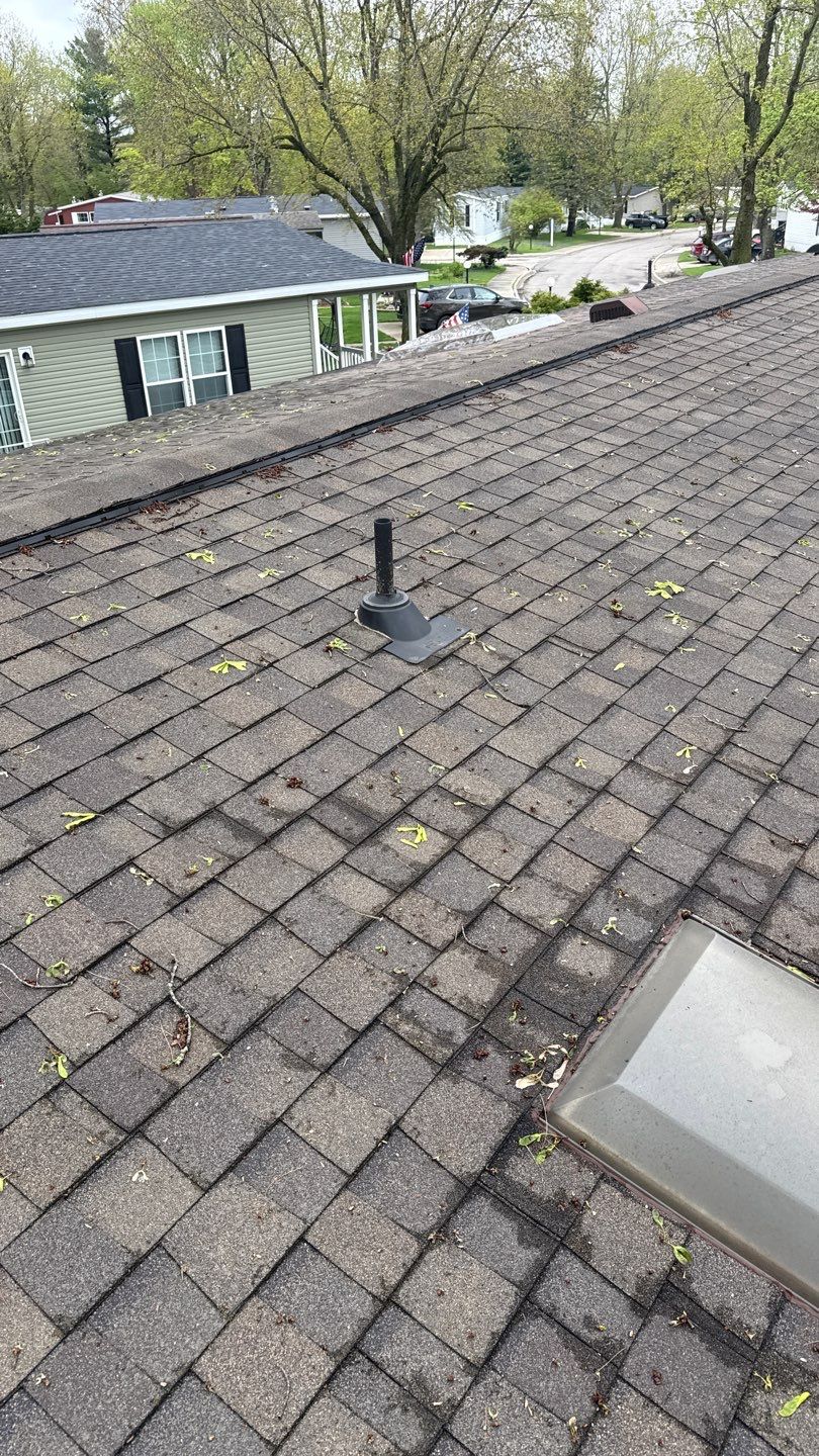 Roof Replacement using Owens Corning Brownwood by 180 Contractors