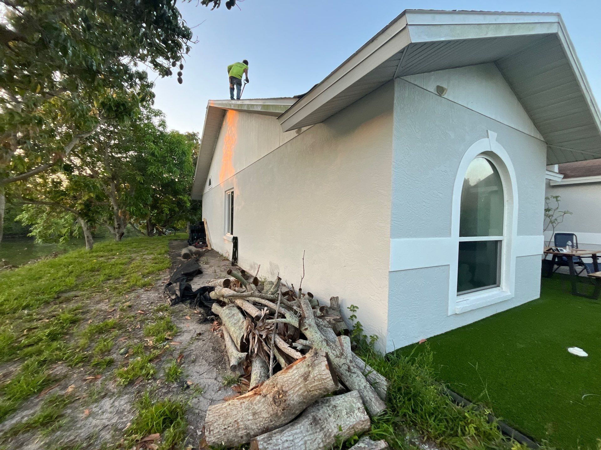 Project in St. Petersburg 33709 by Mitchell Roofing Company LLC 
