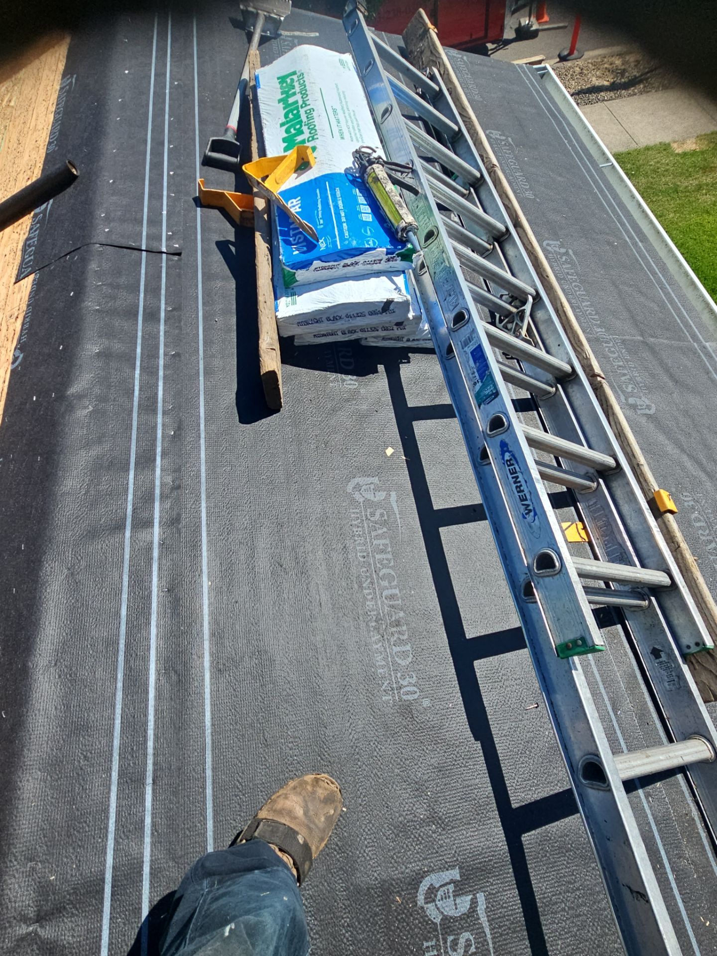 Project in Oregon City by Tom Leach Roofing