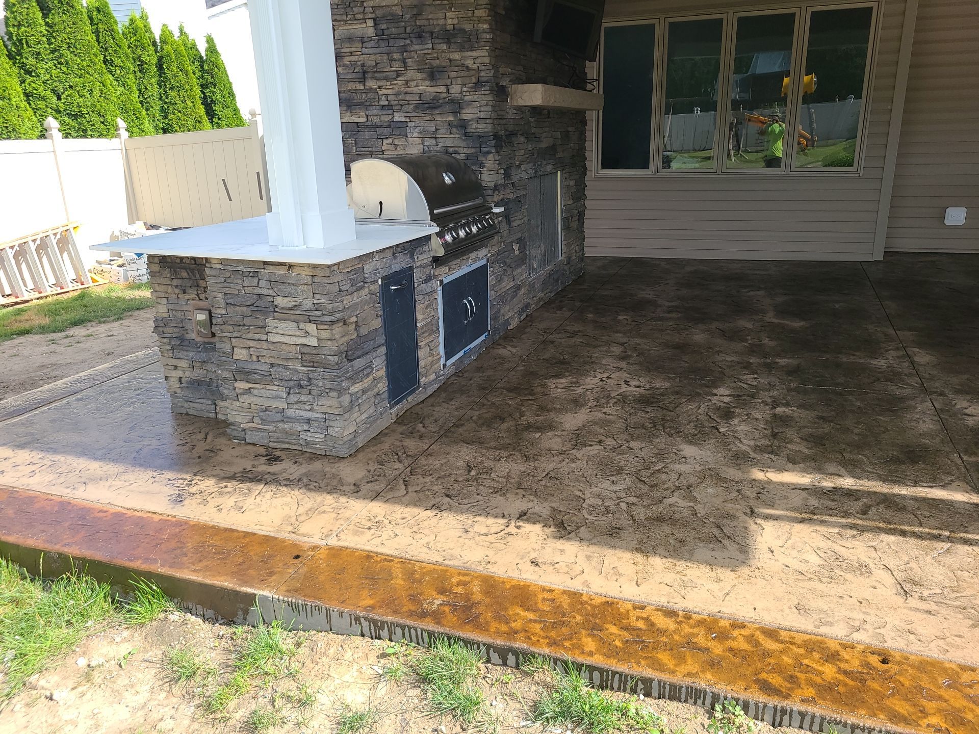 Outdoor Living Addition by Ivy Lea Construction
