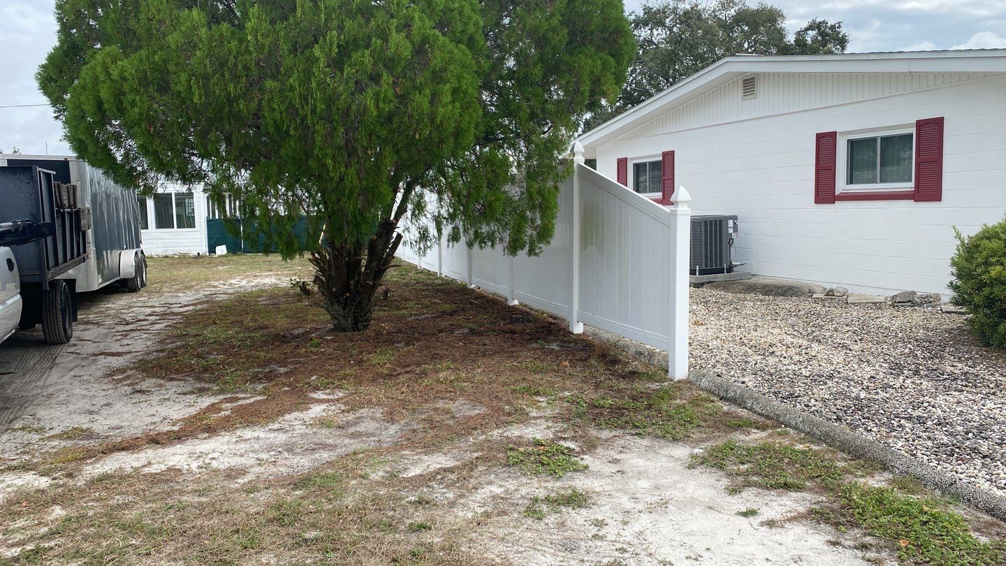 Sun City Center, FL Install 6 ft. tall White Vinyl Privacy Fence by Asap fence and gates, LLC