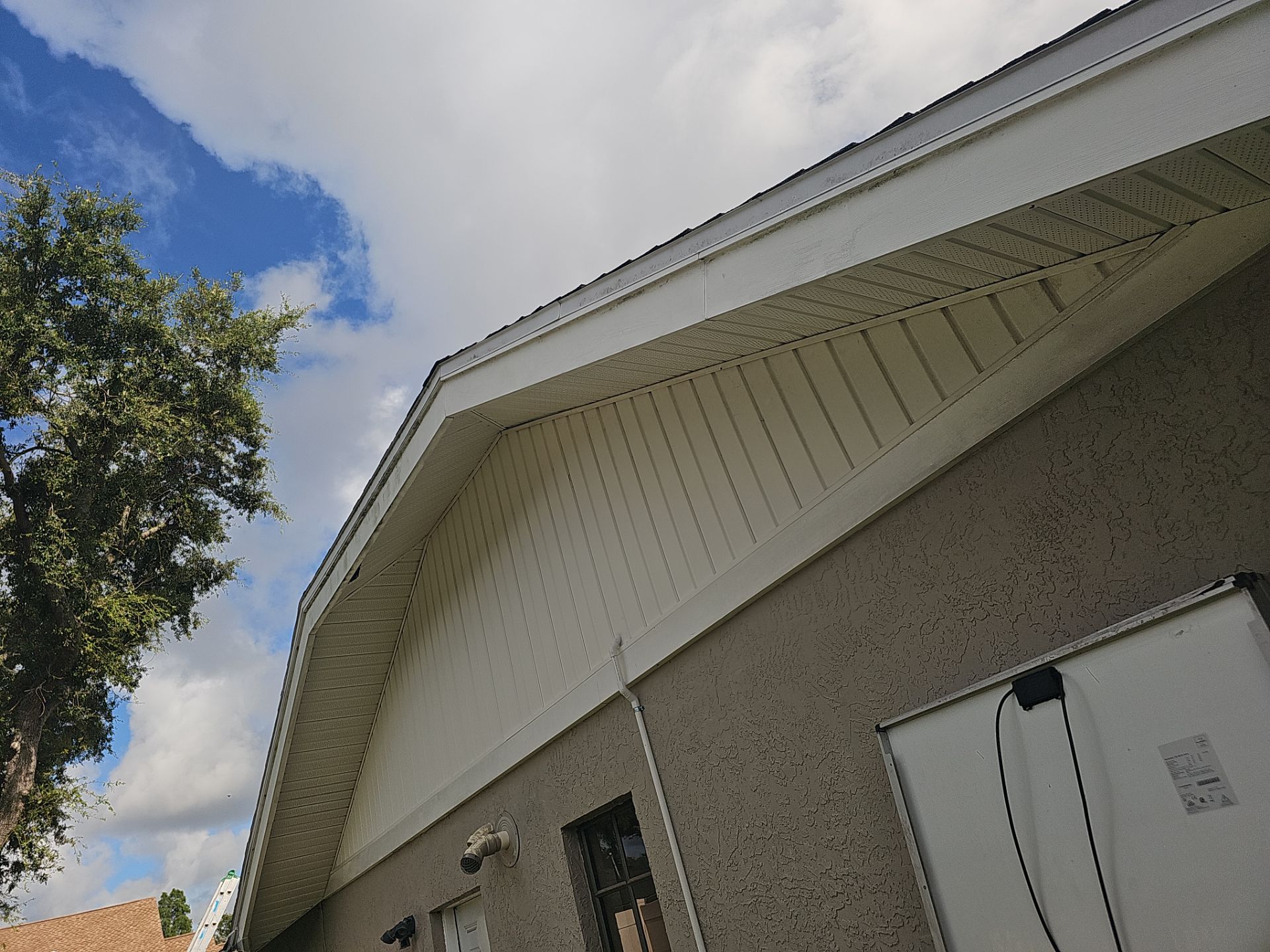 Project in St. Petersburg 33702 by Mitchell Roofing Company LLC 