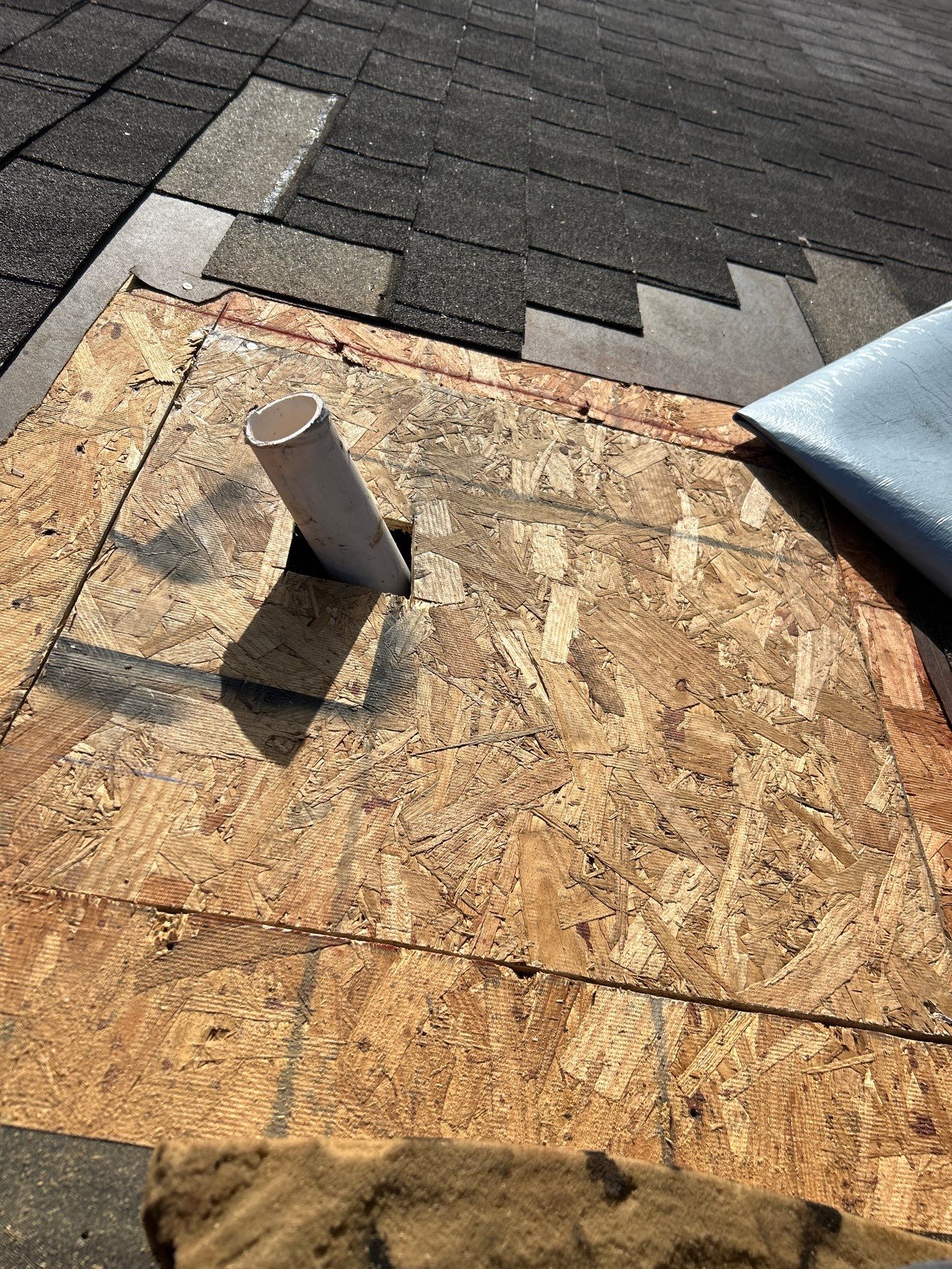 Residential Roofing Installation using Owen's Corning Duration (Lifetime) Shingles by Roof Repair Company