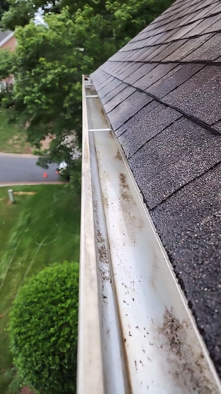 House Wash using cleaner by Power Wash Masters LLC